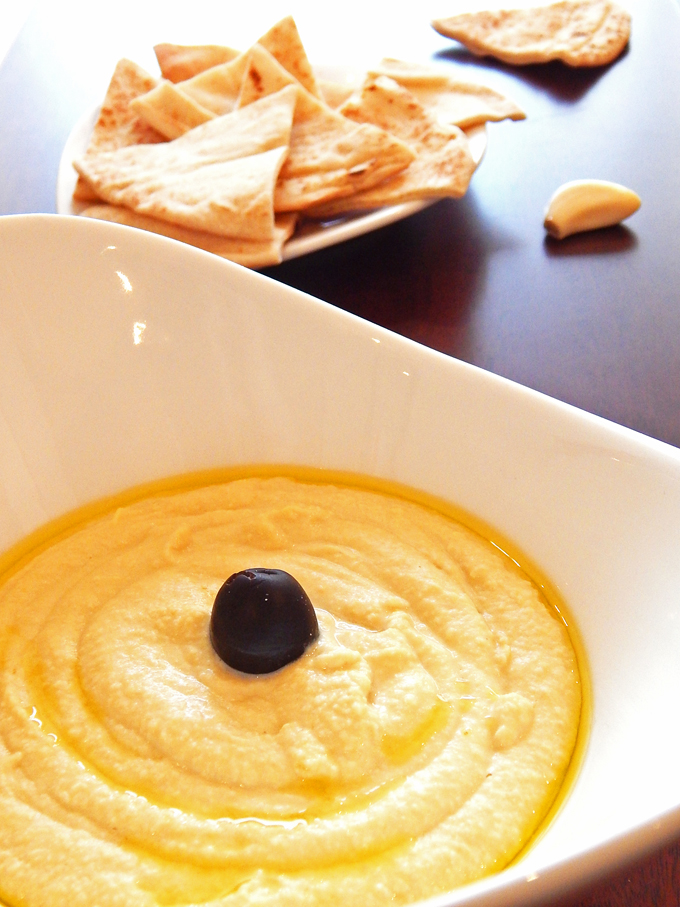 Hummus de garbanzo con tahini